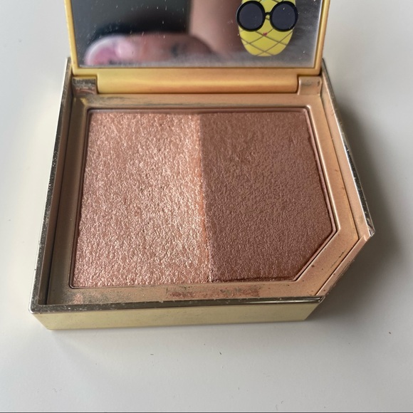 Too faced pineapple bronzer - Picture 6 of 6